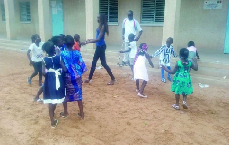 Éducation Loisir — affiche